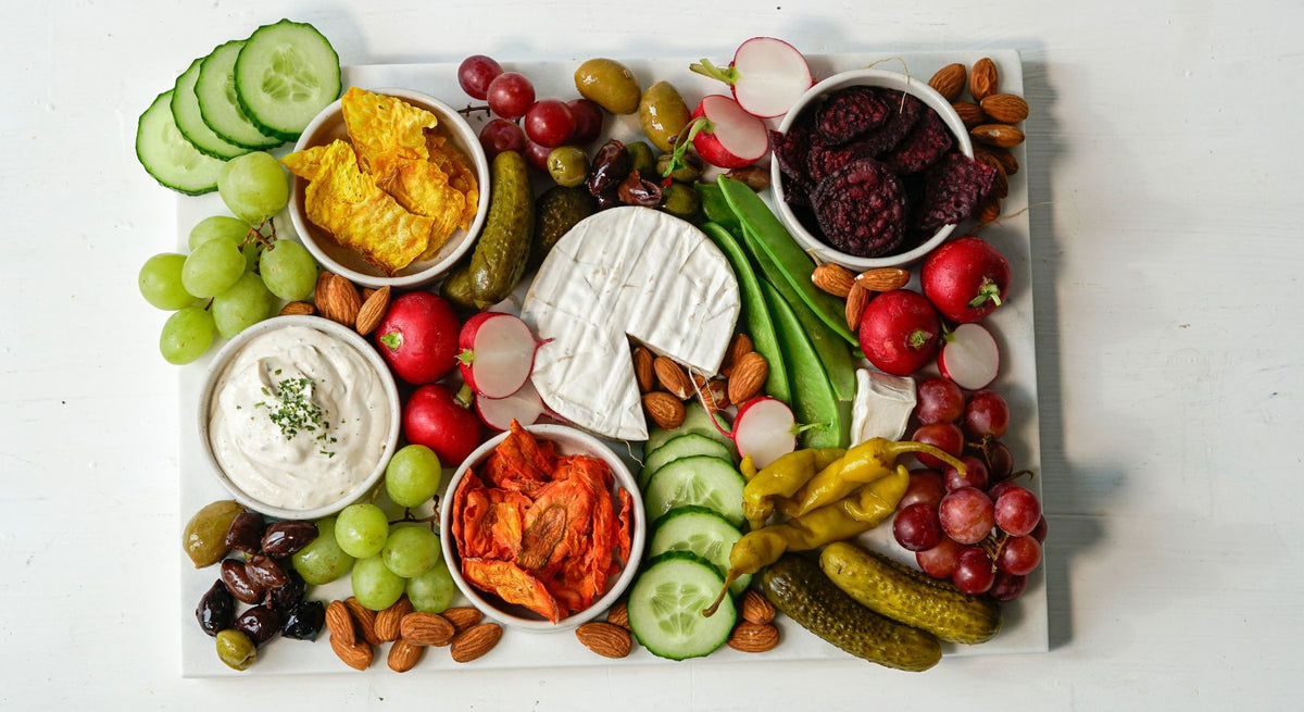 Snackboard mit Gemüsechips